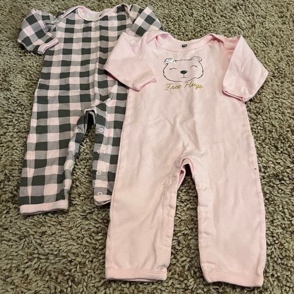 Girls fall/winter lot 9-12 months - Picture 2 of 4